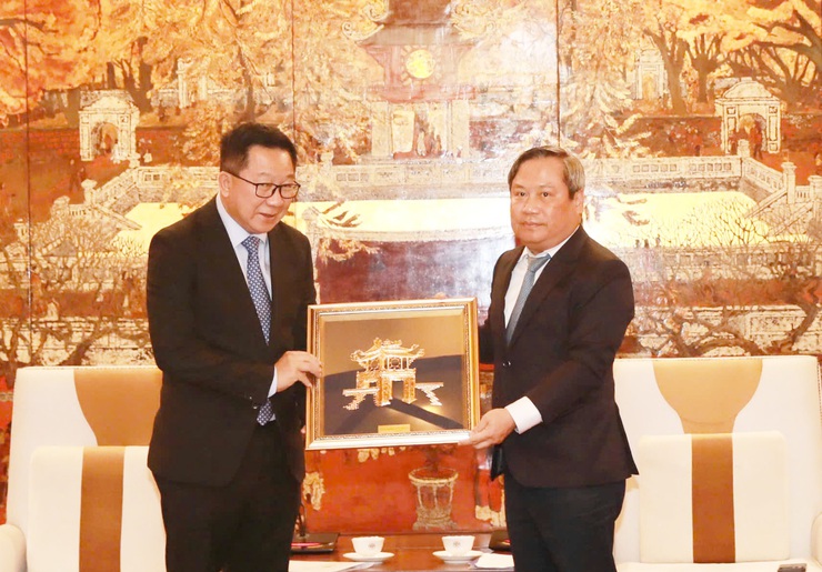 Hanoi and Vientiane strengthen agricultural cooperation to expand investment and regional connectivity- Ảnh 1.