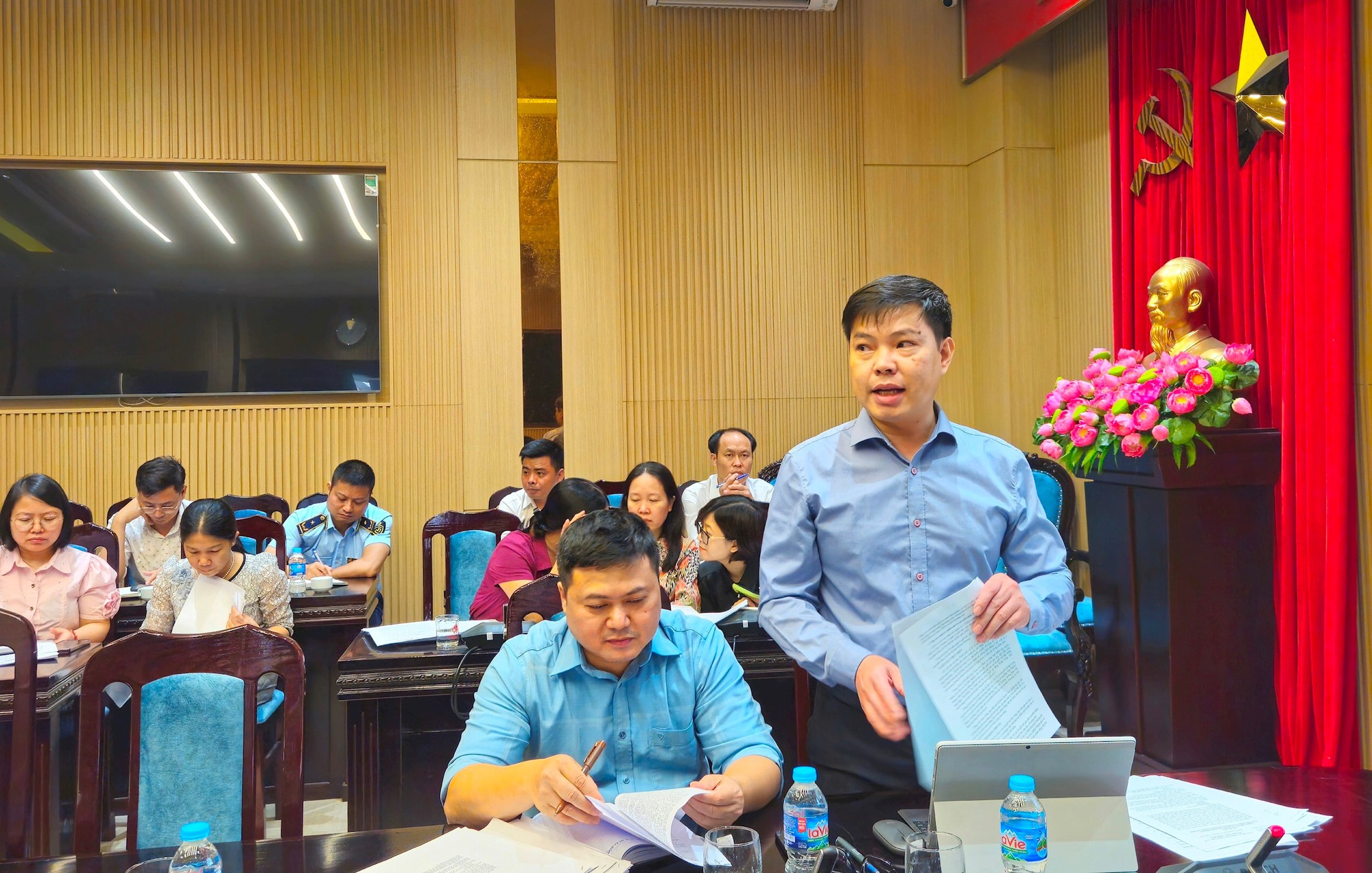 Chủ động quản lý, kiểm soát chặt chẽ các khâu chăn nuôi, giết mổ, vận chuyển, tiêu thụ sản phẩm động vật- Ảnh 3.