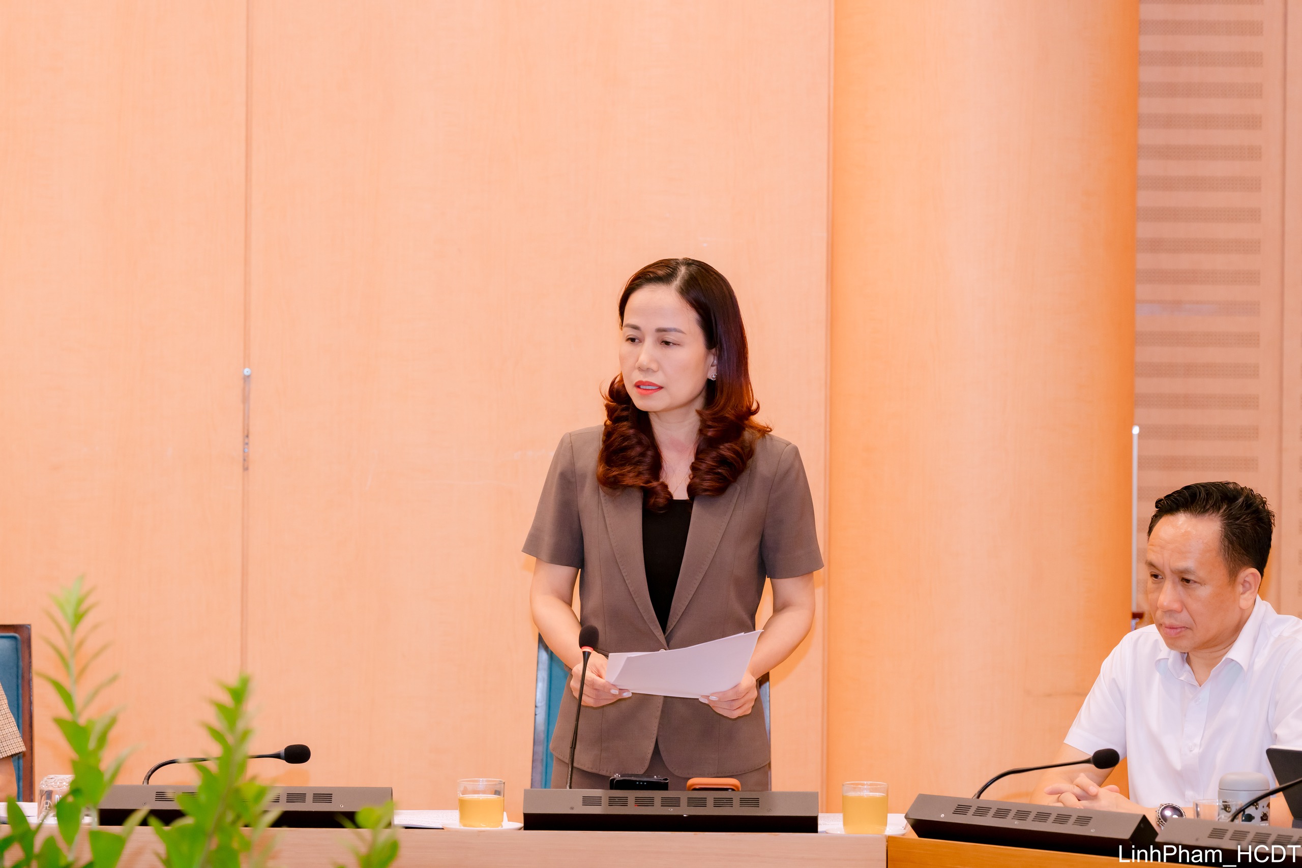 Hanoi steps up transparency, tackles food safety bottlenecks- Ảnh 4.