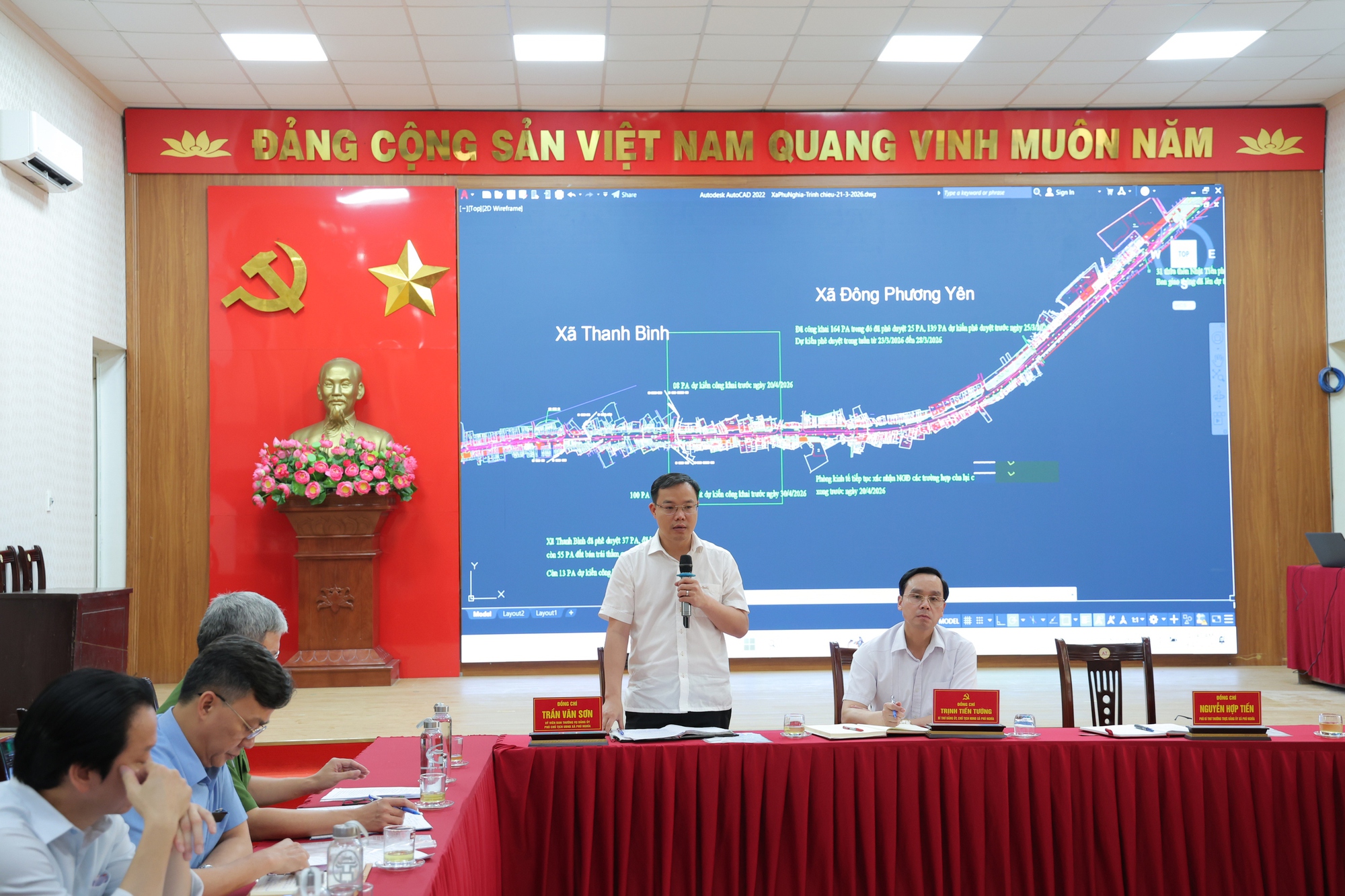 Tháo gỡ khó khăn, đẩy nhanh tiến độ giải phóng mặt bằng dự án nâng cấp, cải tạo Quốc lộ 6 đoạn qua xã Phú Nghĩa- Ảnh 7.