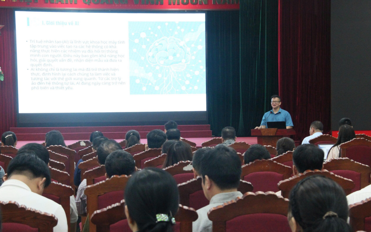 Xã Vĩnh Thanh: Trang bị kiến thức, kỹ năng AI để thúc đẩy chuyển đổi số từ cơ sở