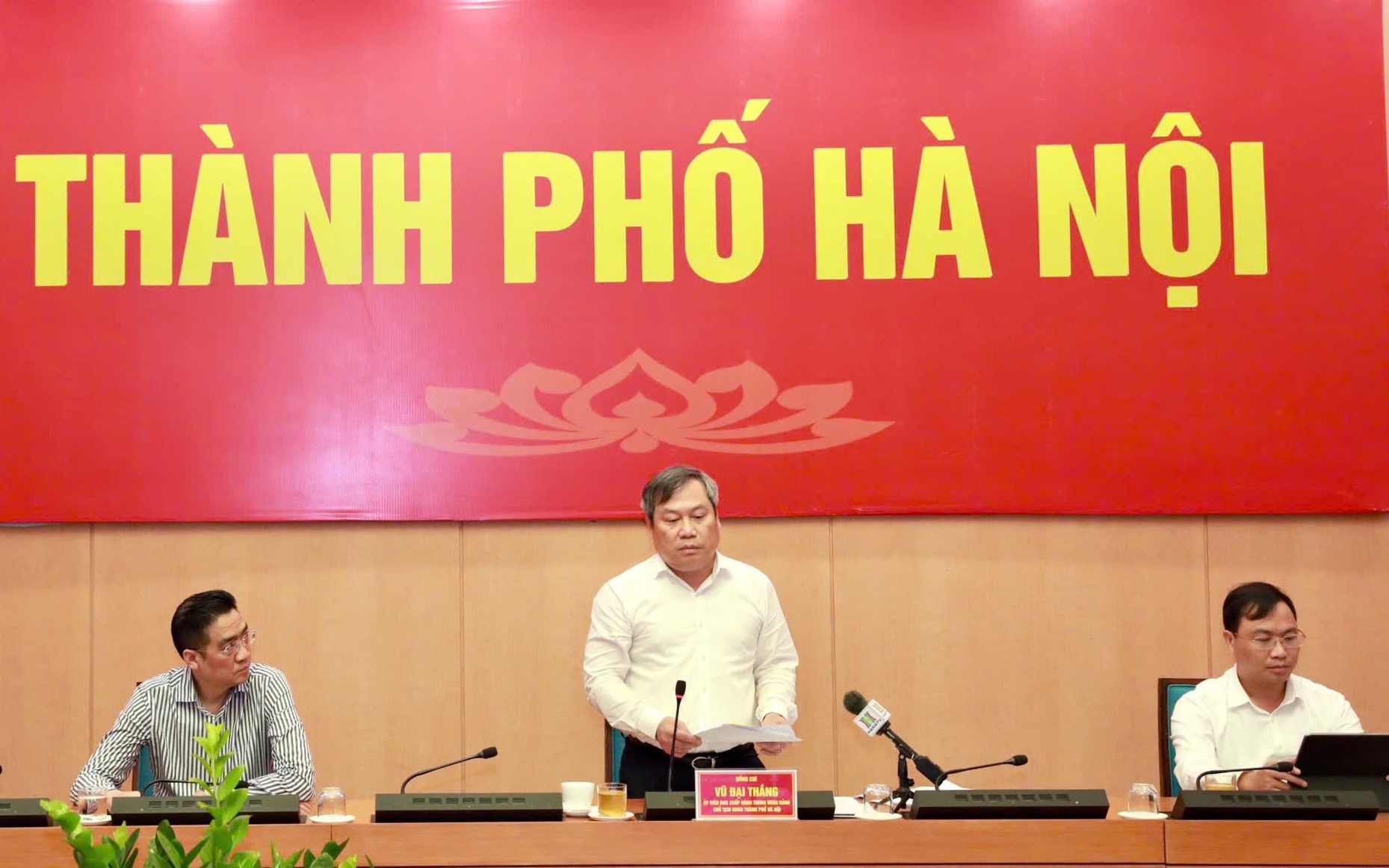 Chủ tịch UBND Thành phố Vũ Đại Thắng tham dự Hội nghị tại điểm cầu thành phố Hà Nội