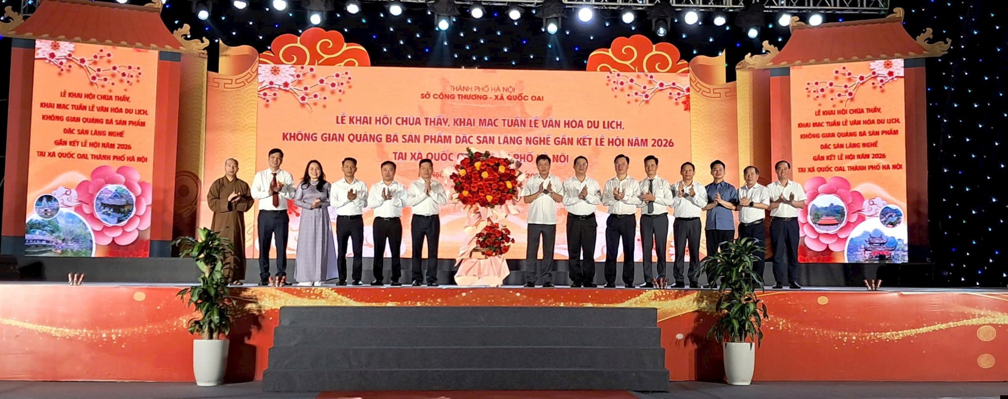 Khai hội chùa Thầy, Tuần lễ văn hóa - du lịch và không gian quảng bá sản phẩm, đặc sản làng nghề- Ảnh 1.