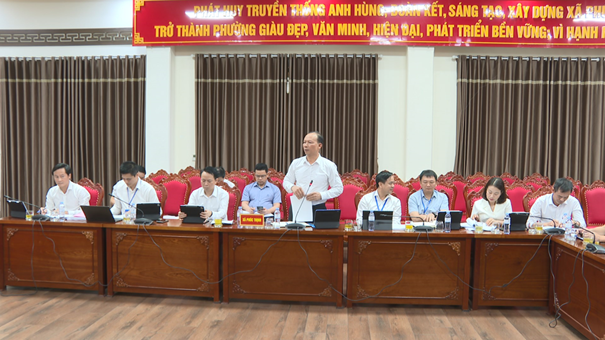 Xã Phúc Thịnh đẩy mạnh chuyển đổi số với mô hình “Phòng họp không giấy tờ” (e-Cabinet)- Ảnh 5.