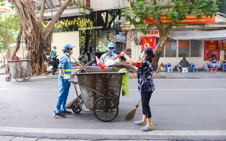 Tăng cường bảo đảm vệ sinh môi trường trên địa bàn thành phố Hà Nội dịp nghỉ lễ 30/4 và 1/5