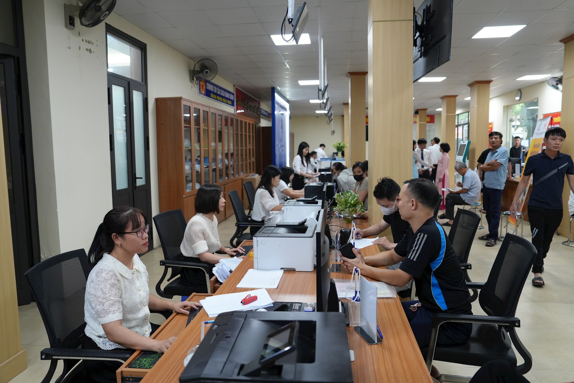 Đan Phượng đẩy mạnh rà soát, xây dựng phương án đơn giản hóa, chuẩn hóa thủ tục hành chính nội bộ- Ảnh 1.