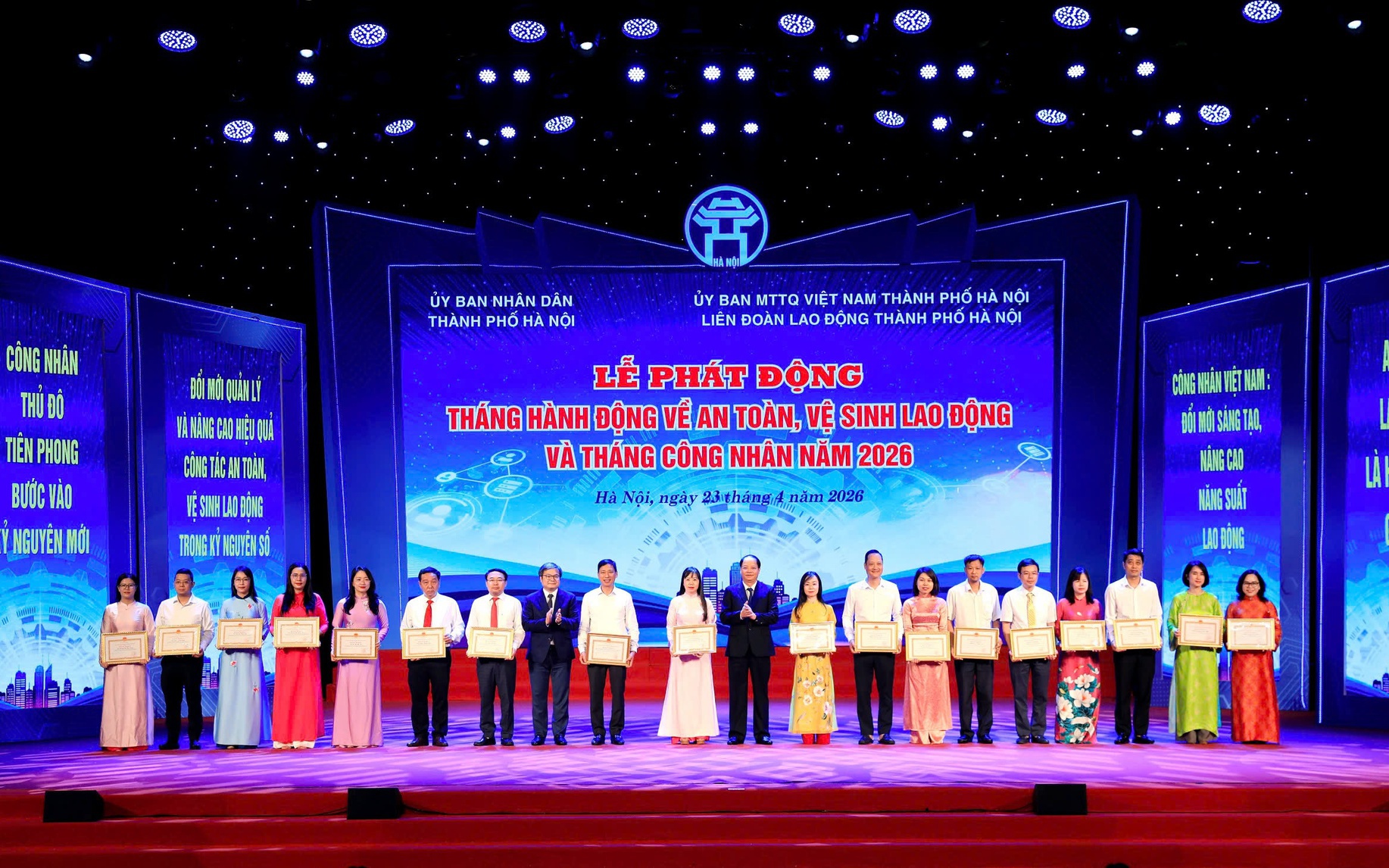 Lấy người lao động làm trung tâm trong kỷ nguyên số