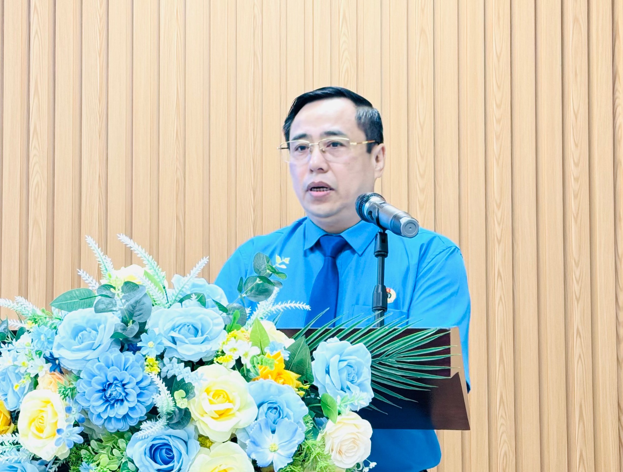 Phường Kim Liên phát động Tháng hành động an toàn vệ sinh lao động và Tháng Công nhân 2026- Ảnh 1.