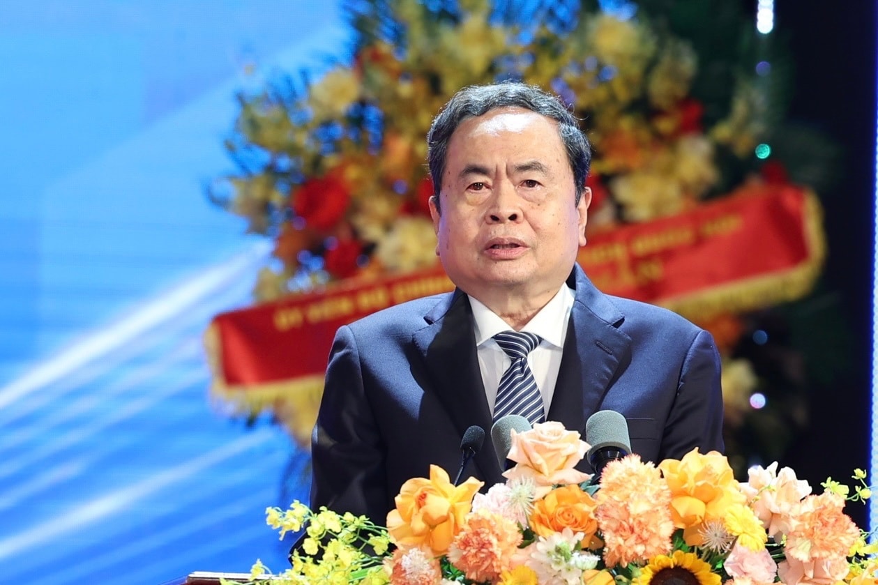 Kỷ niệm 140 năm Ngày Quốc tế Lao động, tuyên dương Chủ tịch công đoàn cơ sở xuất sắc- Ảnh 4.