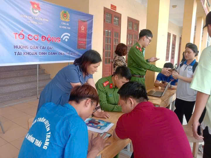 Phú Xuyên đẩy mạnh hoạt động Tổ công nghệ số cộng đồng- Ảnh 3.