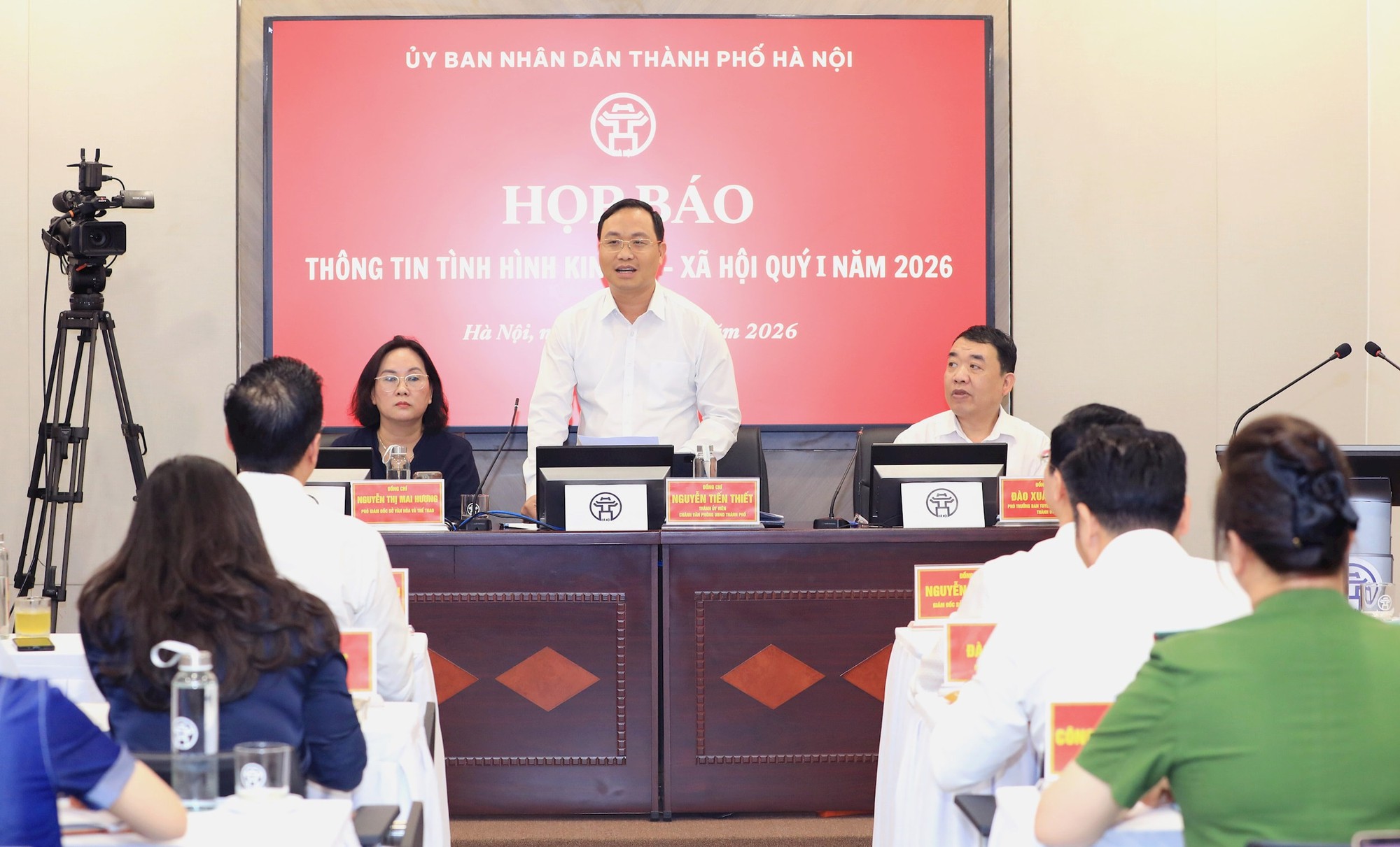 Dự thảo Luật Thủ đô (sửa đổi) đề xuất phân cấp 192 thẩm quyền, tăng tính chủ động cho Hà Nội- Ảnh 1.