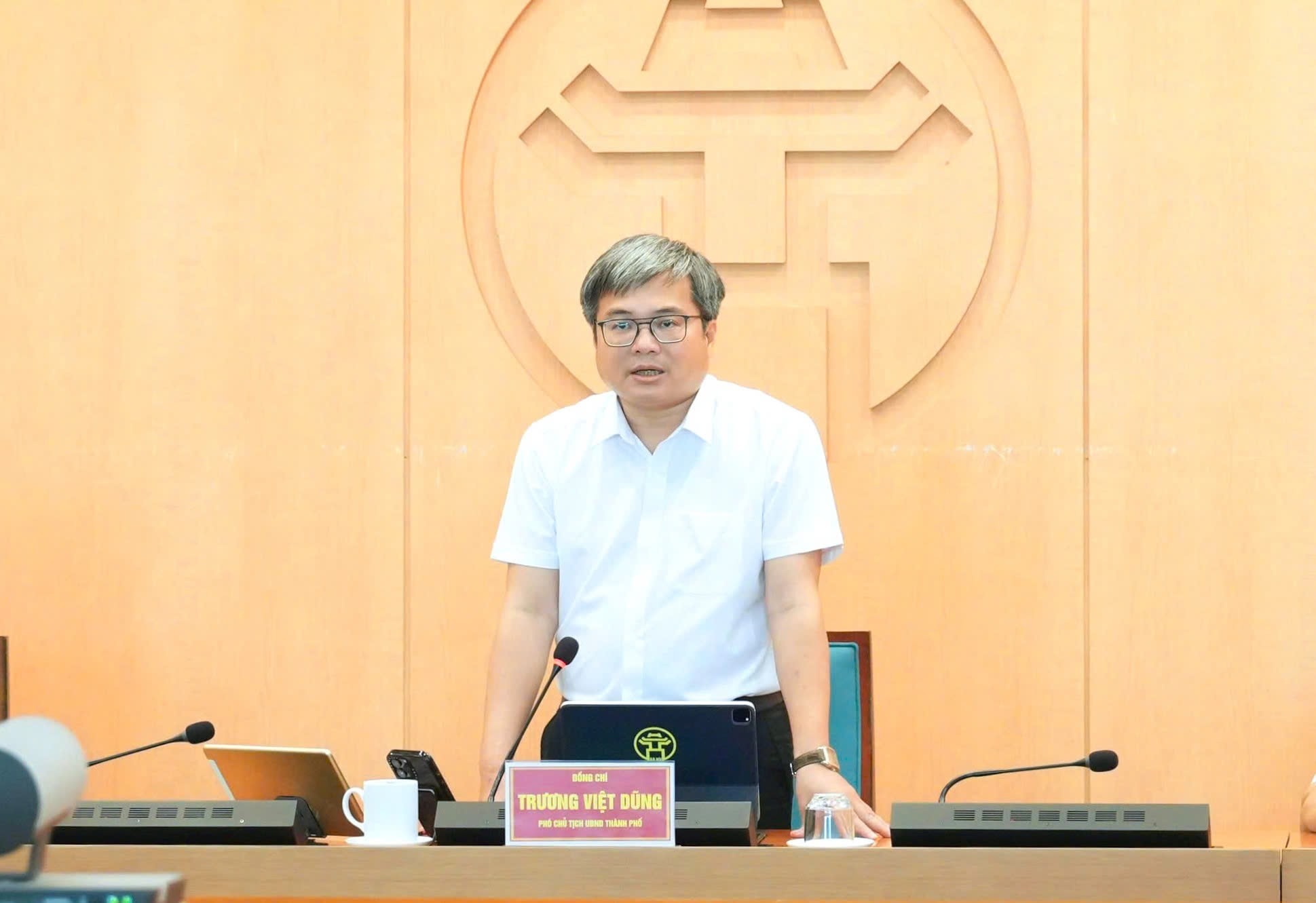 Bảo đảm các mục tiêu về tiết kiệm và cung ứng điện năm 2026 được triển khai thực chất, hiệu quả- Ảnh 2.