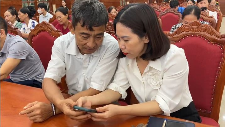 Phúc Thọ dẫn đầu Chỉ số cải cách hành chính nhóm 2 của Hà Nội: Bứt phá từ những con số ấn tượng- Ảnh 5.