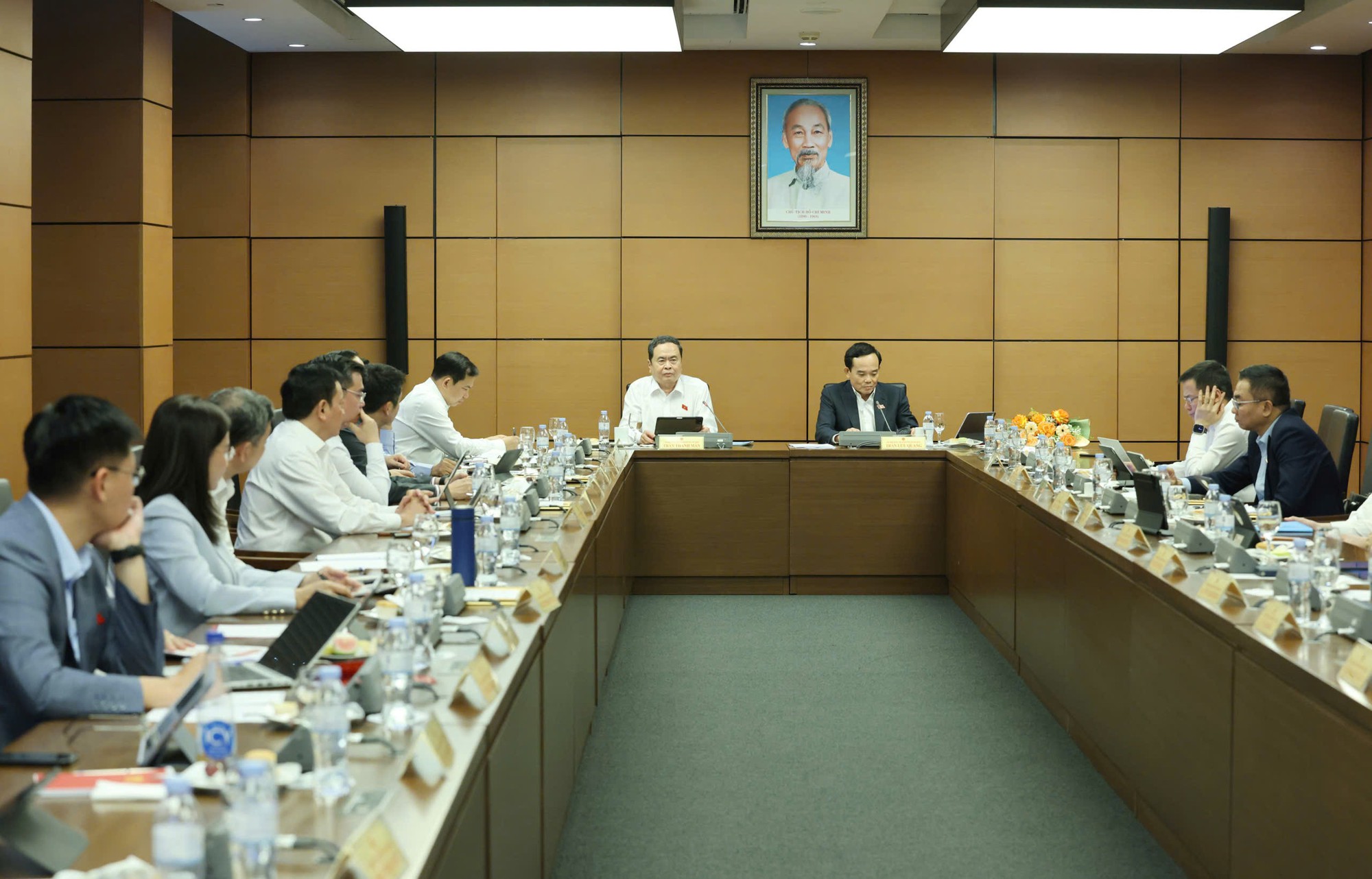 Chủ tịch Quốc hội Trần Thanh Mẫn: Điểm mạnh của Luật Thủ đô (sửa đổi) là tinh thần phân quyền triệt để- Ảnh 2.