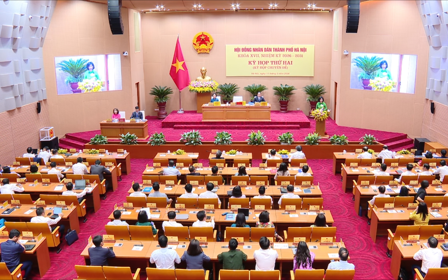 Bế mạc kỳ họp thứ Hai, HĐND thành phố Hà Nội khoá XVII