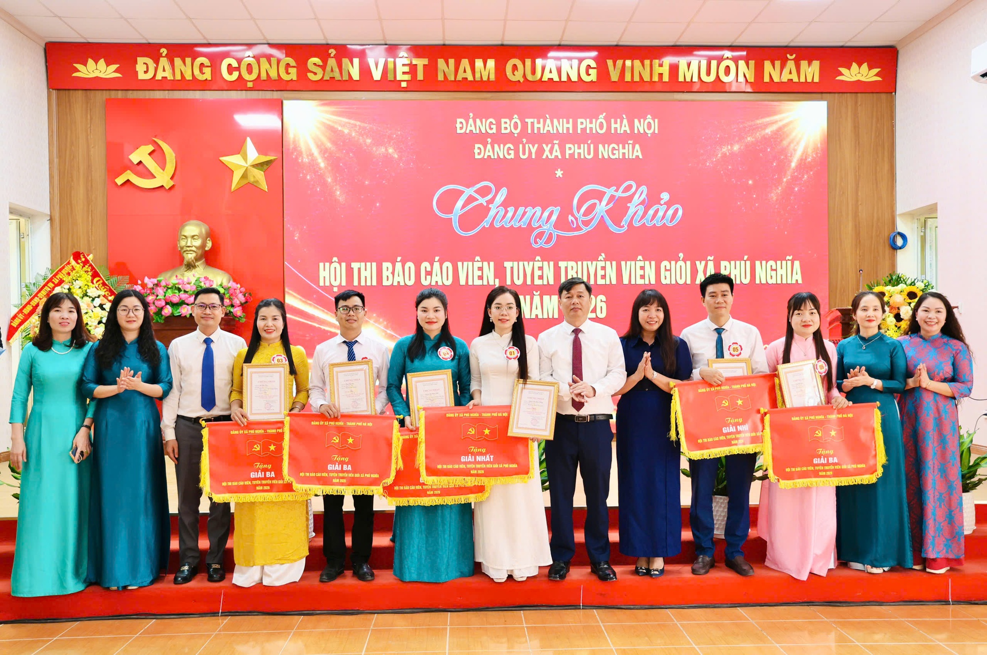 Chung khảo Hội thi “Báo cáo viên, tuyên truyền viên giỏi” xã Phú Nghĩa- Ảnh 8.