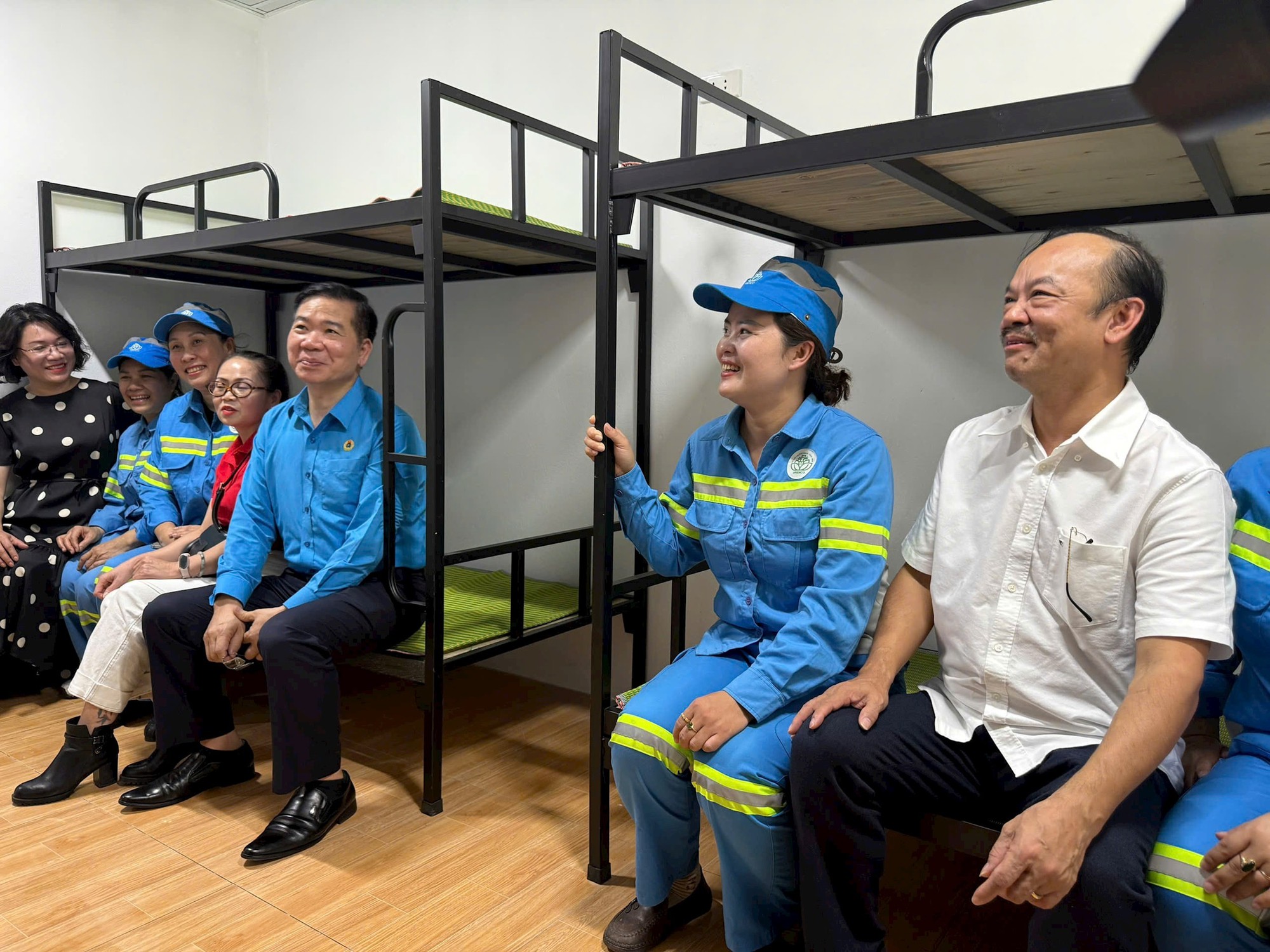 Khánh thành nhà lưu trú cho công nhân môi trường Thủ đô- Ảnh 1.