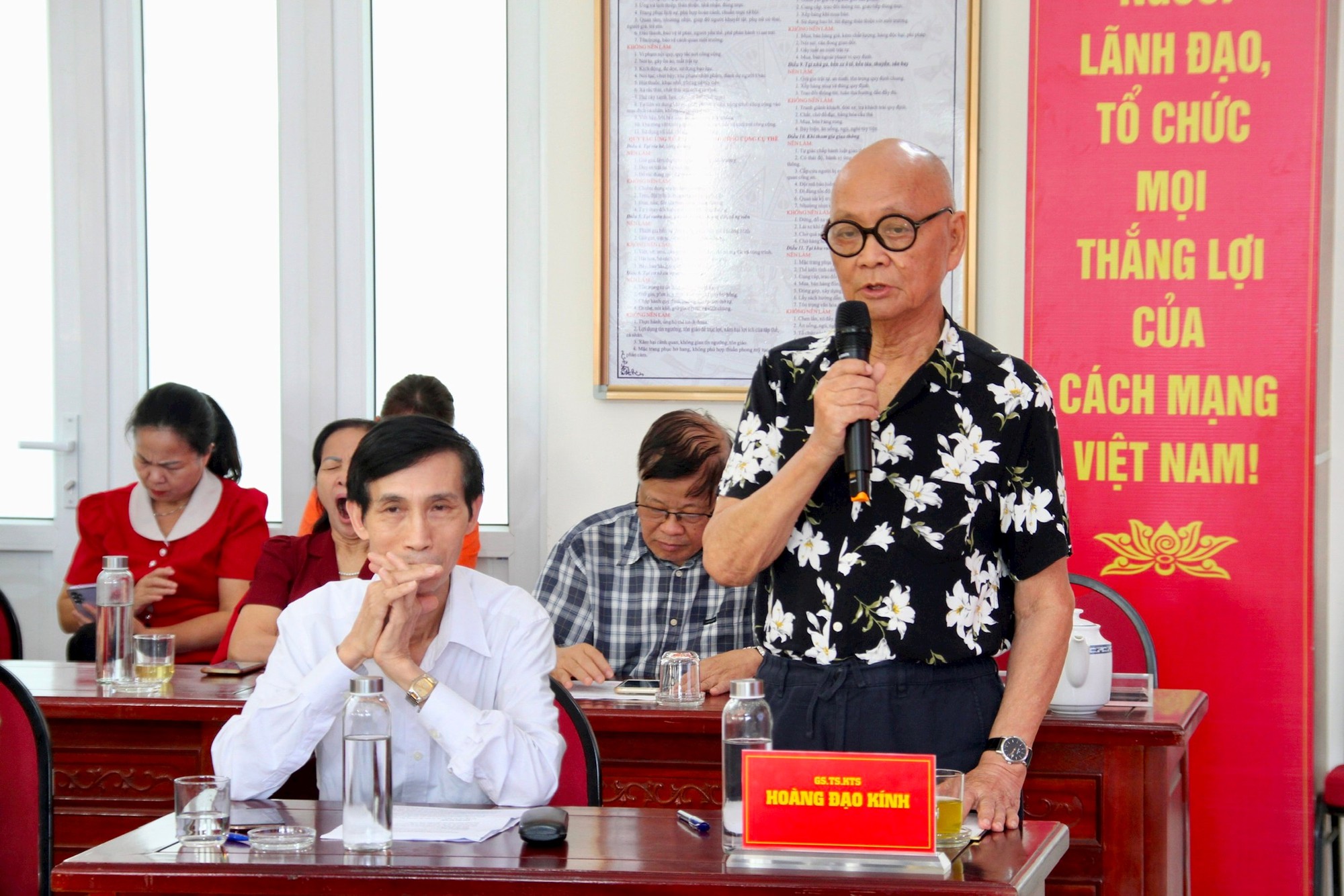 Phường Phú Thượng lấy ý kiến đánh giá tác động môi trường Dự án Công viên công cộng- Ảnh 3.
