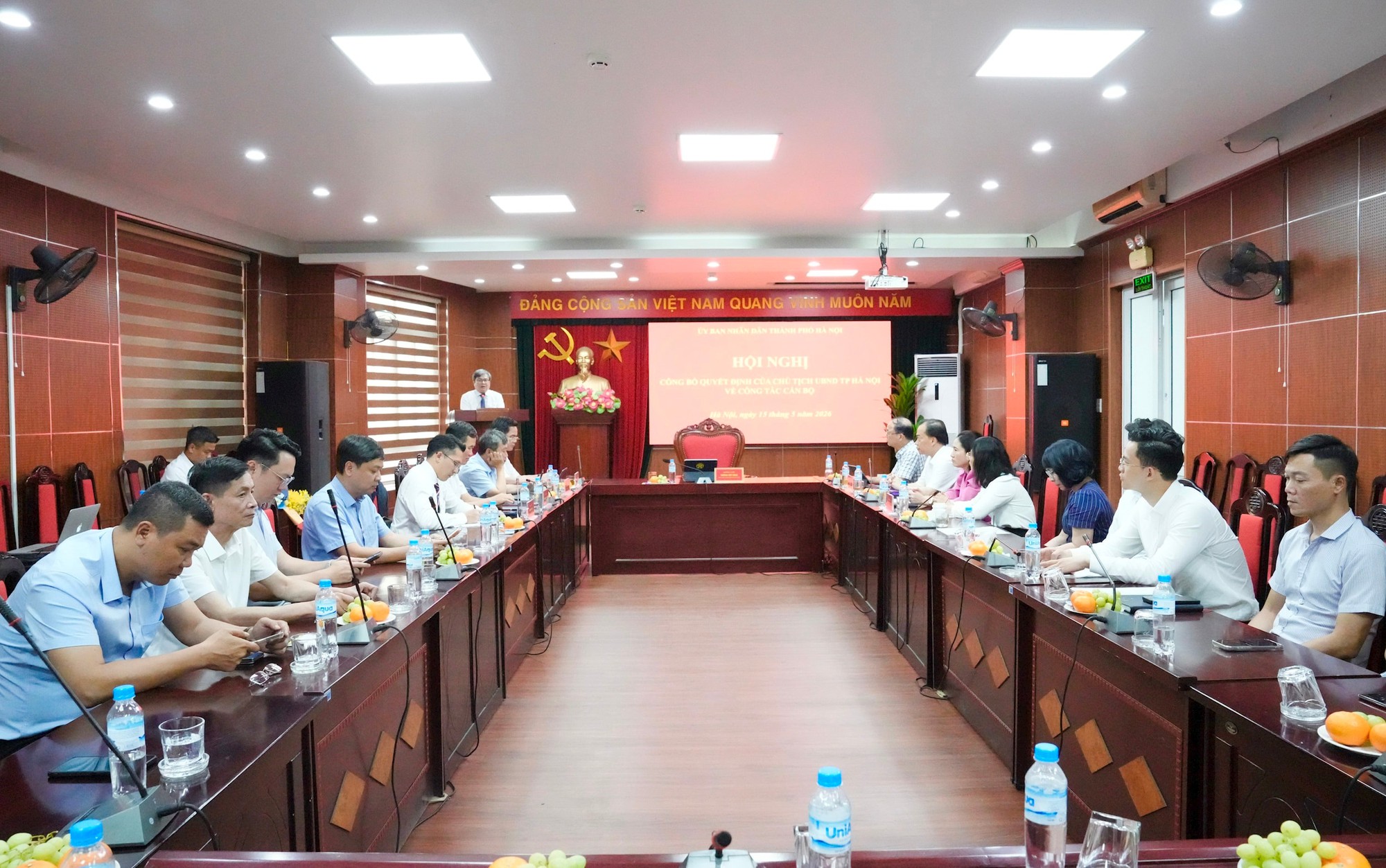Đồng chí Đoàn Quý Linh được bổ nhiệm Phó Trưởng Ban Quản lý các Khu công nghệ cao và Khu công nghiệp thành phố Hà Nội- Ảnh 2.