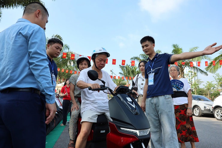 Green Transformation Day promotes sustainable growth through innovation and collaboration- Ảnh 3.
