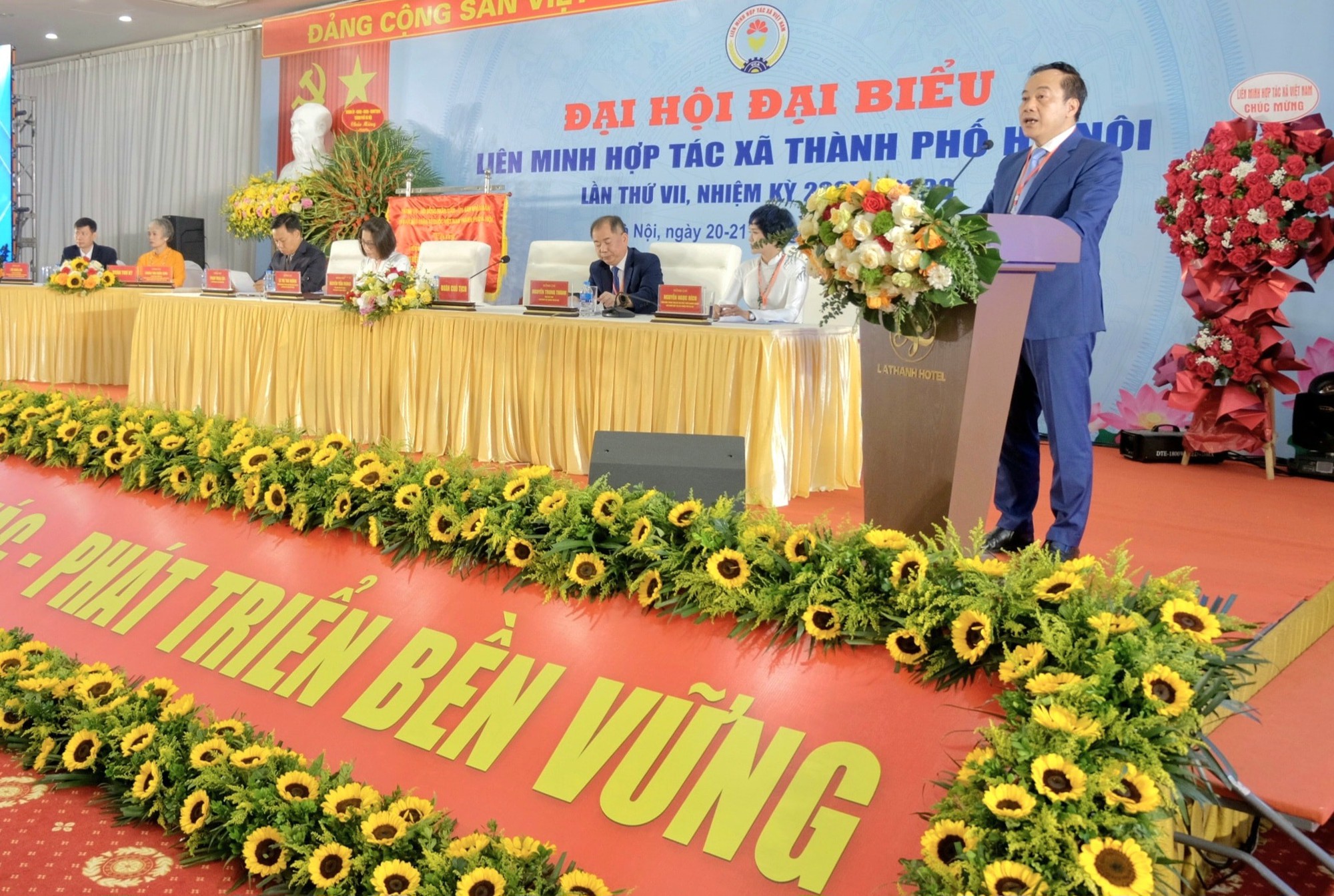 Đại hội đại biểu Liên minh HTX thành phố Hà Nội lần thứ VII, nhiệm kỳ 2025-2030 thành công tốt đẹp- Ảnh 3.