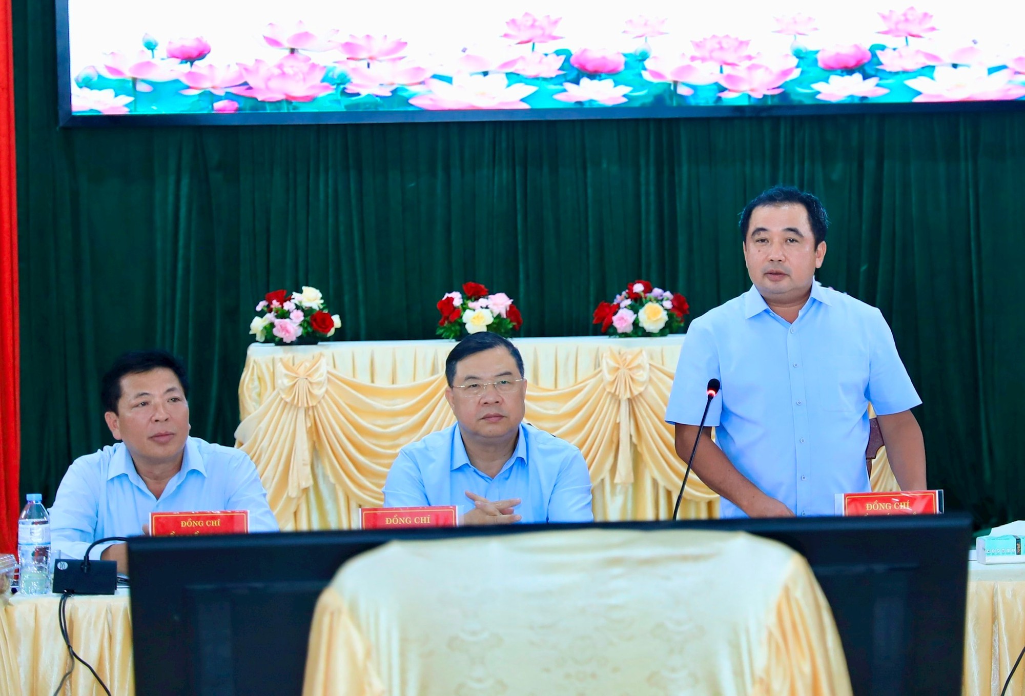 Đẩy nhanh tiến độ các công trình trọng điểm, tạo động lực phát triển mới cho Thủ đô và vùng kinh tế phía Bắc- Ảnh 5.