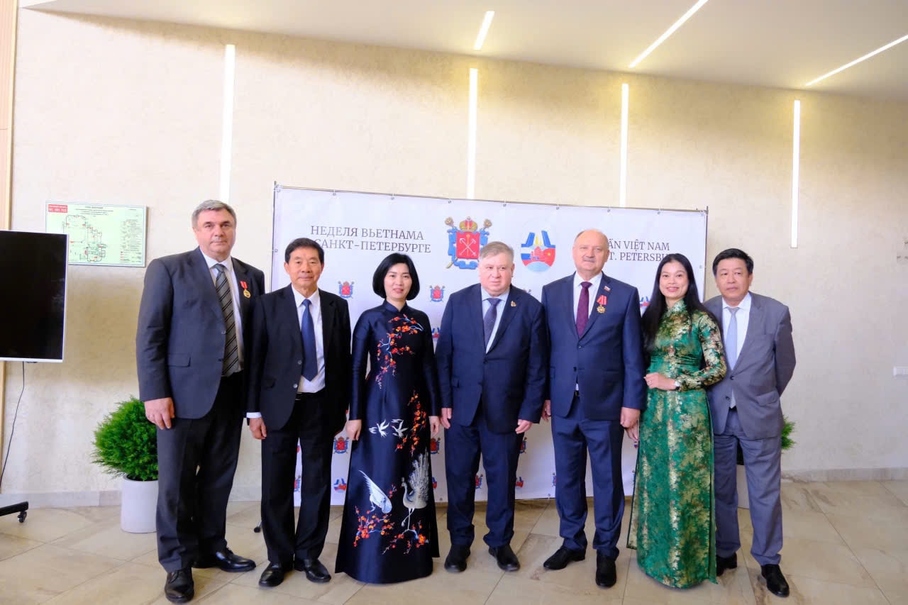 HĐND thành phố Hà Nội thiết lập quan hệ hữu nghị, hợp tác với Hội đồng lập pháp Saint Petersburg, Liên bang Nga- Ảnh 12.