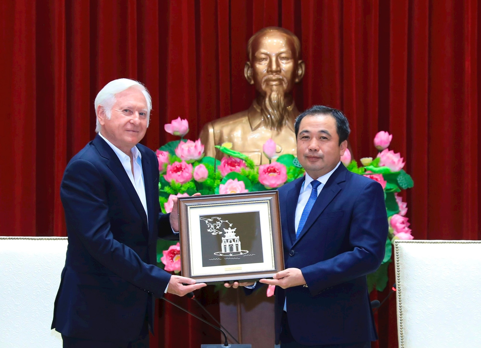 Hà Nội tạo điều kiện phát triển các dự án công nghệ cao,  phát triển bền vững- Ảnh 4.