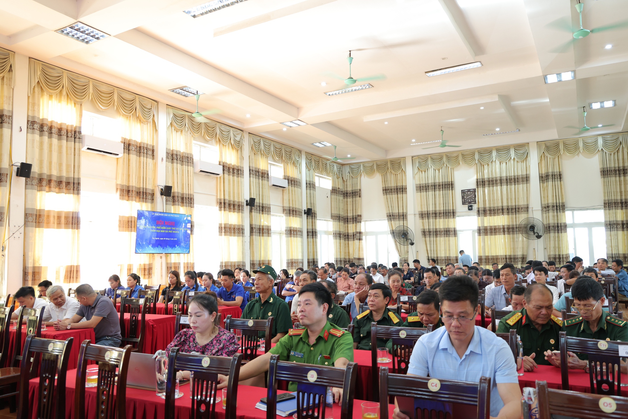 Xã Phú Nghĩa đẩy mạnh tuyên truyền, phổ biến sâu rộng Luật Thủ đô năm 2026 đến mọi người dân- Ảnh 3.