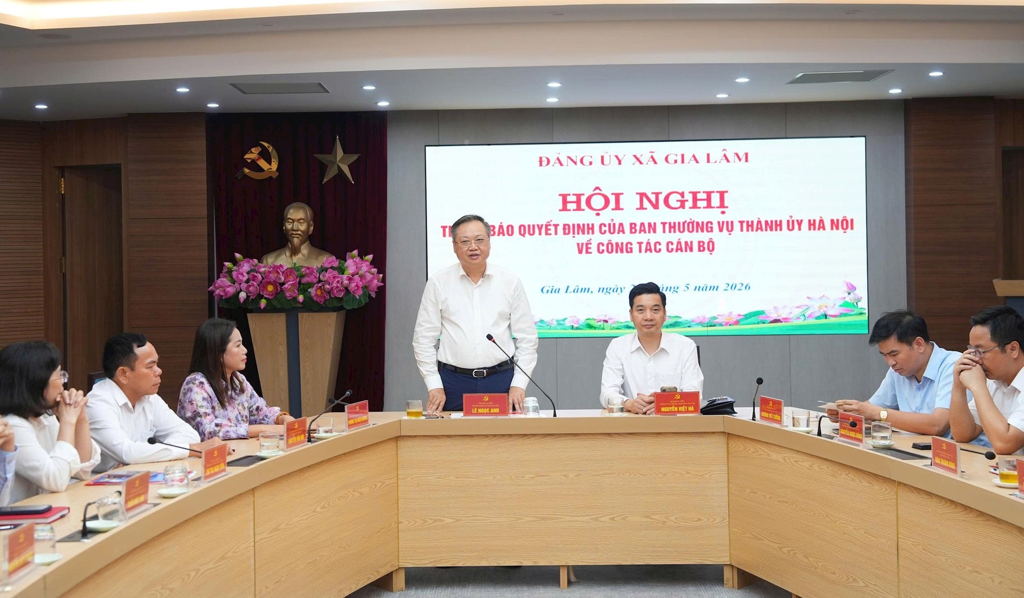 Đồng chí Lê Ngọc Anh giữ chức Bí thư Đảng ủy xã Gia Lâm- Ảnh 2.
