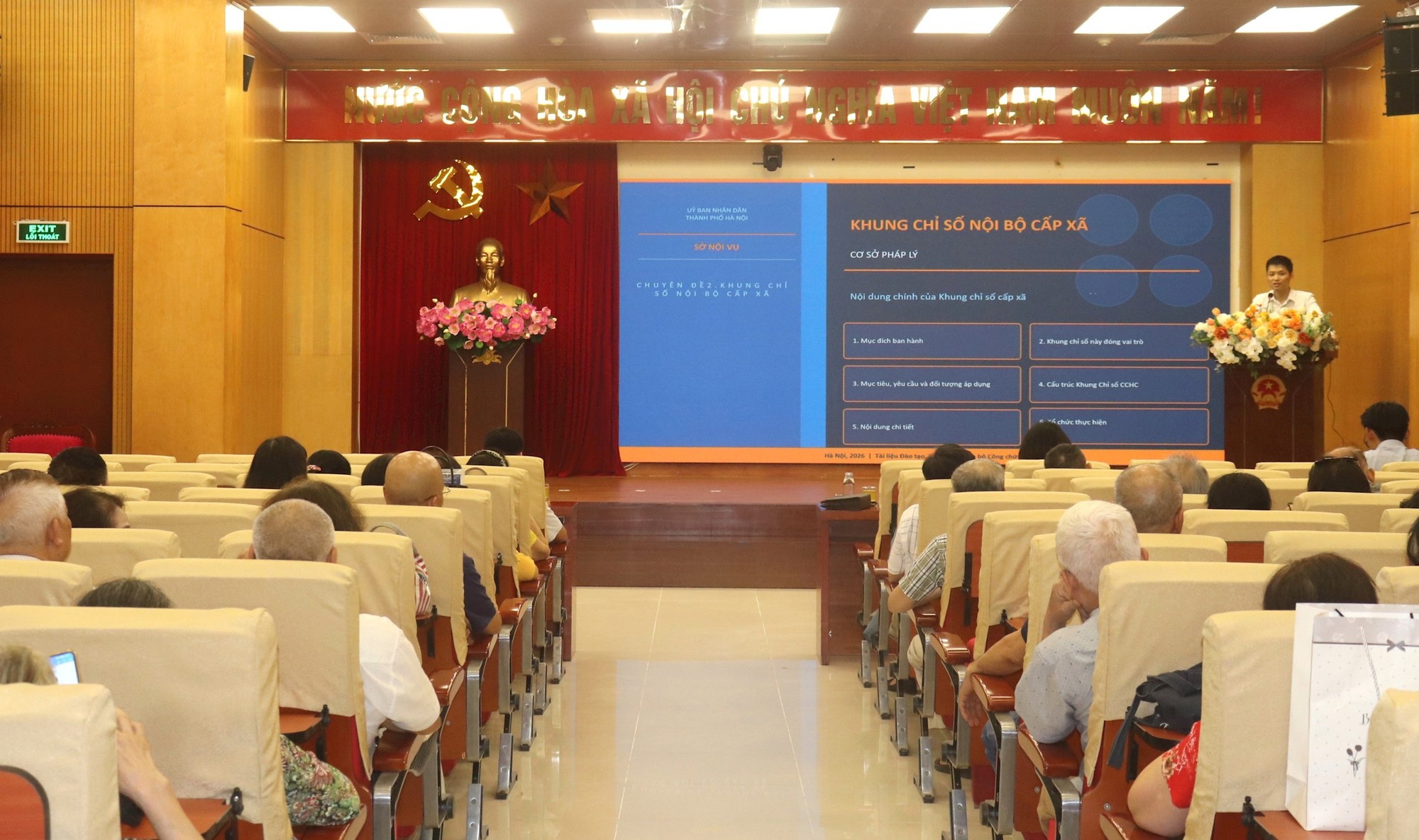 Đột phá cải cách hành chính tại phường Bạch Mai: Bắt đầu từ đội ngũ cán bộ, tổ trưởng dân phố- Ảnh 3.