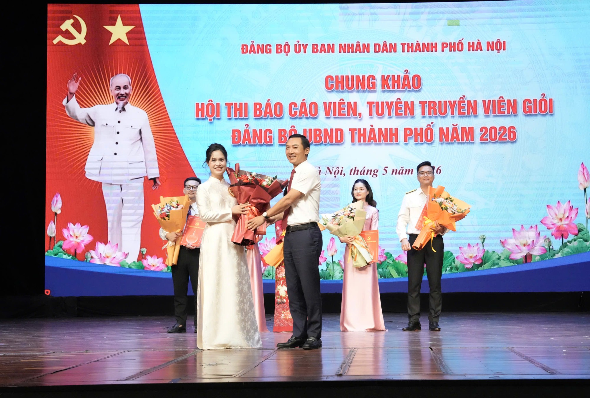 Chung khảo Hội thi Báo cáo viên, tuyên truyền viên giỏi Đảng bộ UBND thành phố Hà Nội- Ảnh 3.