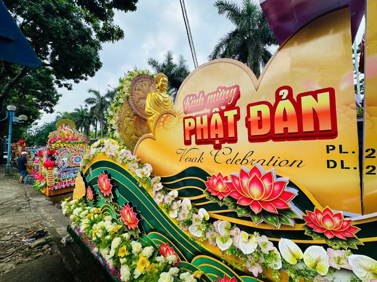 Hà Nội trang trọng tổ chức Đại lễ Phật đản Phật lịch 2570- Ảnh 3.