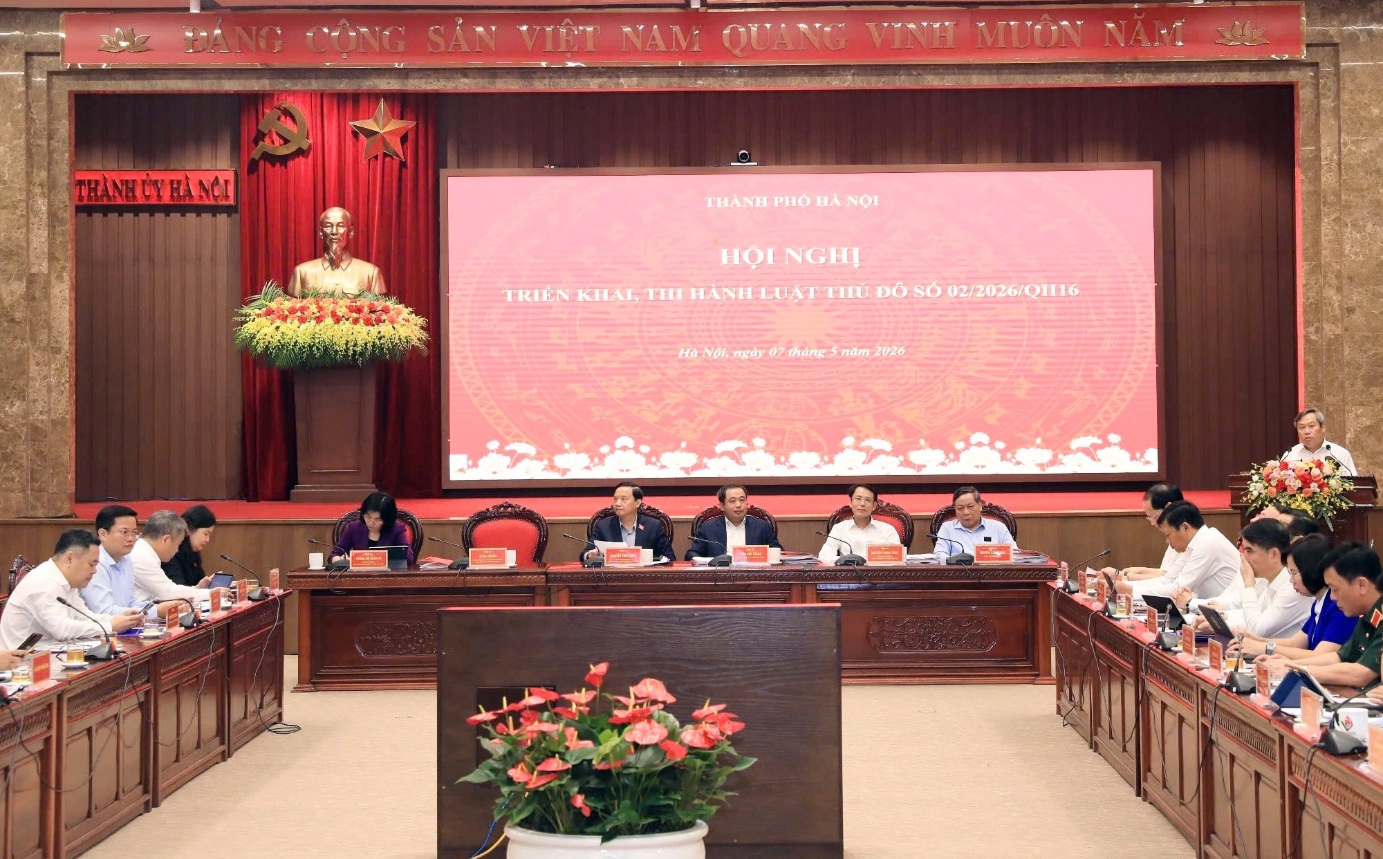 Hà Nội triển khai thi hành Luật Thủ đô năm 2026- Ảnh 1.