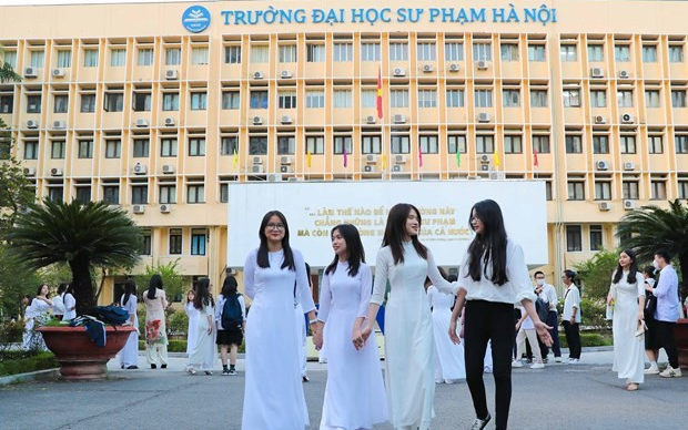 Triển khai chính sách hỗ trợ tiền đóng học phí, chi phí sinh hoạt đối với sinh viên sư phạm