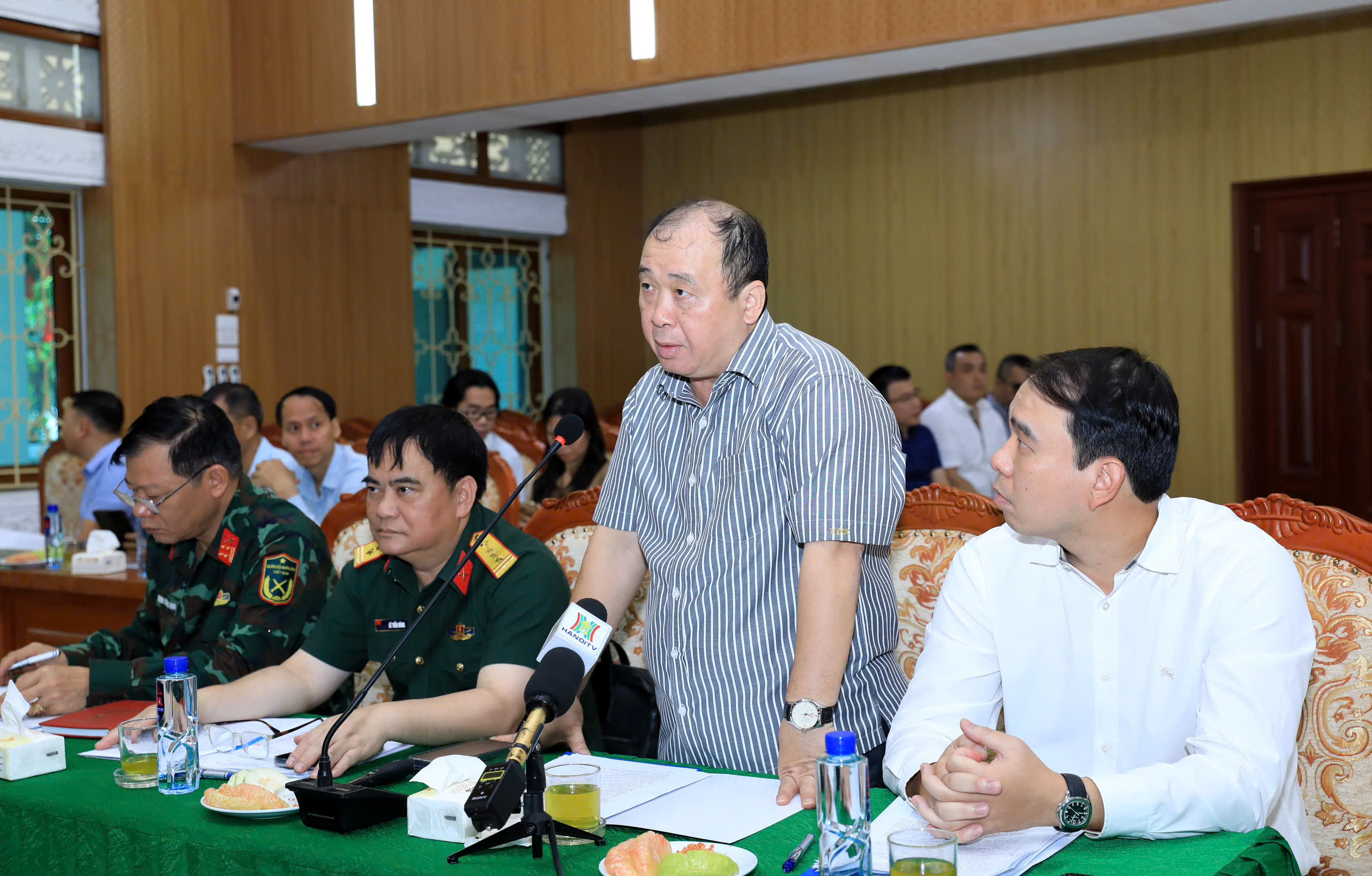 anh-016-4-17802994565341380577594.jpg