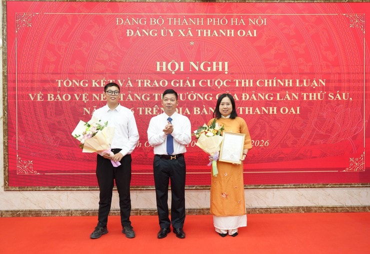 Xã Thanh Oai: Tổng kết và trao giải Cuộc thi chính luận về bảo vệ nền tảng tư tưởng của Đảng- Ảnh 3.