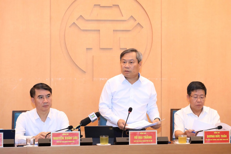 Hanoi races to finalize capital law resolutions by June 15- Ảnh 2.