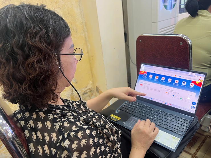 Phường Tây Mỗ tập huấn ứng dụng đánh giá cán bộ qua hệ thống OKR/KPI trên HanoiWork- Ảnh 4.