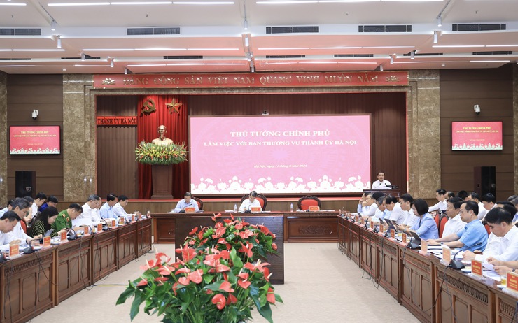Hanoi pledges new development mindset to drive growth