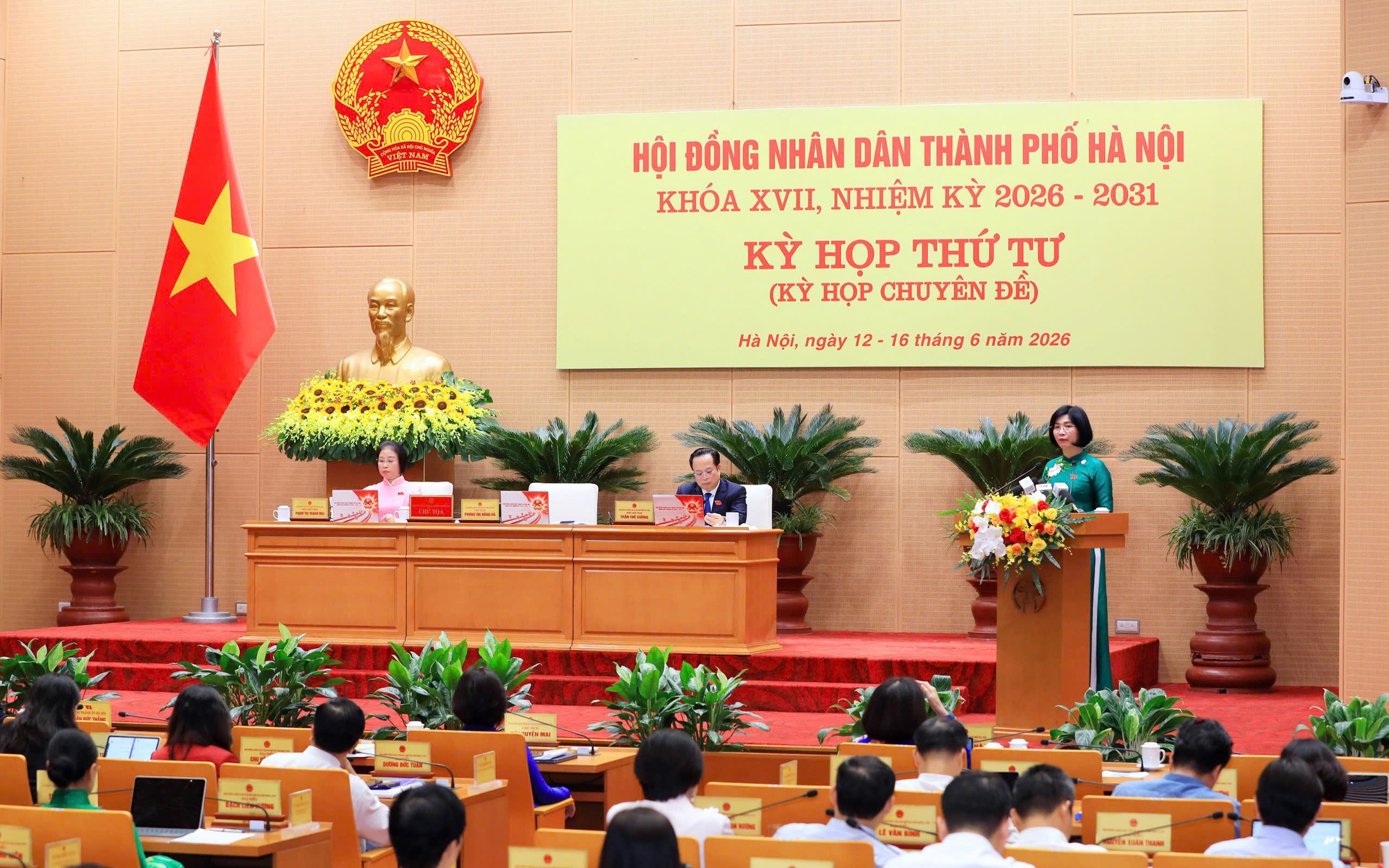 Bế mạc Kỳ họp thứ tư, HĐND thành phố Hà Nội khóa XVII