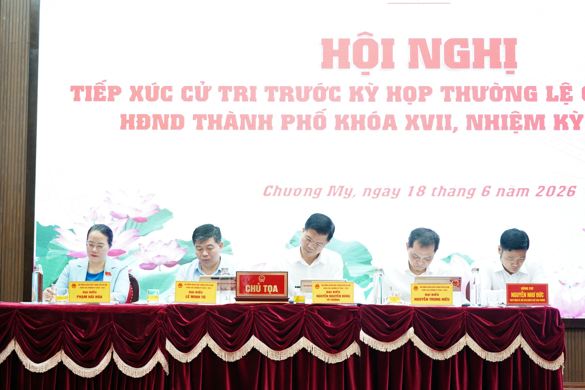 Cử tri kiến nghị nhiều vấn đề dân sinh thiết thực- Ảnh 1.