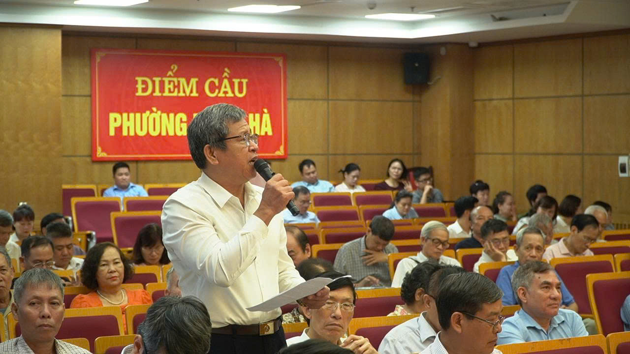 Đại biểu HĐND thành phố Hà Nội - Đơn vị bầu cử số 2 tiếp xúc cử tri trước kỳ họp- Ảnh 3.