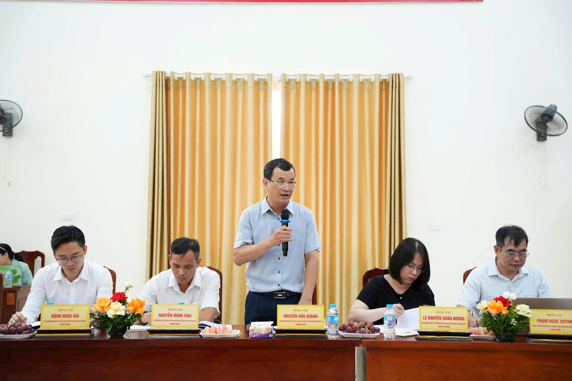 Đoàn giám sát Ủy ban MTTQ Việt Nam Thành phố kiểm tra thực hiện dân chủ ở cơ sở tại xã Hồng Vân- Ảnh 3.