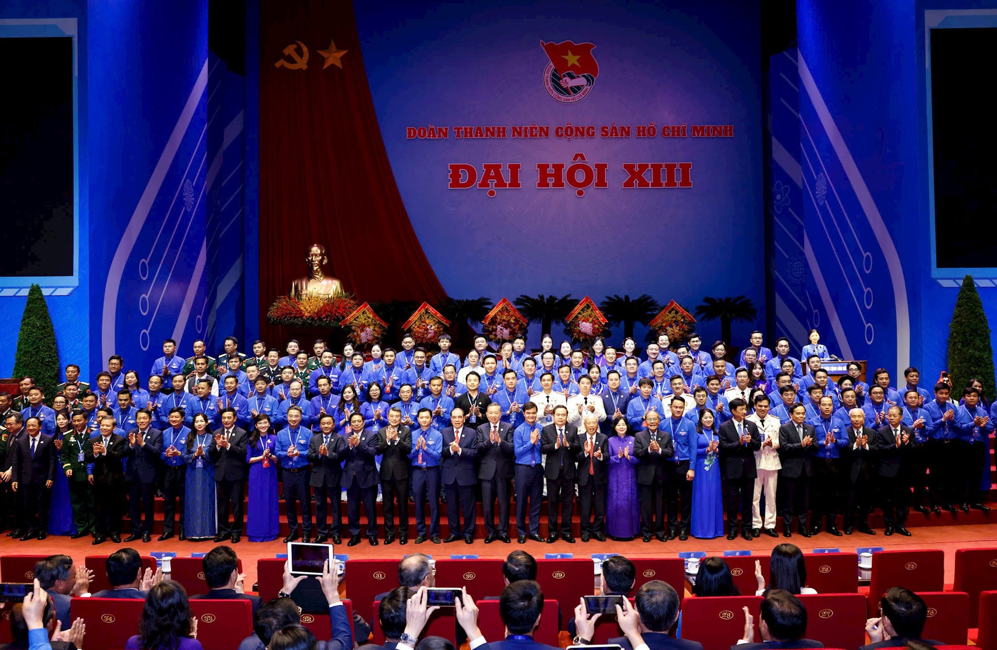 Phiên trọng thể Đại hội đại biểu toàn quốc Đoàn TNCS Hồ Chí Minh lần thứ XIII- Ảnh 9.