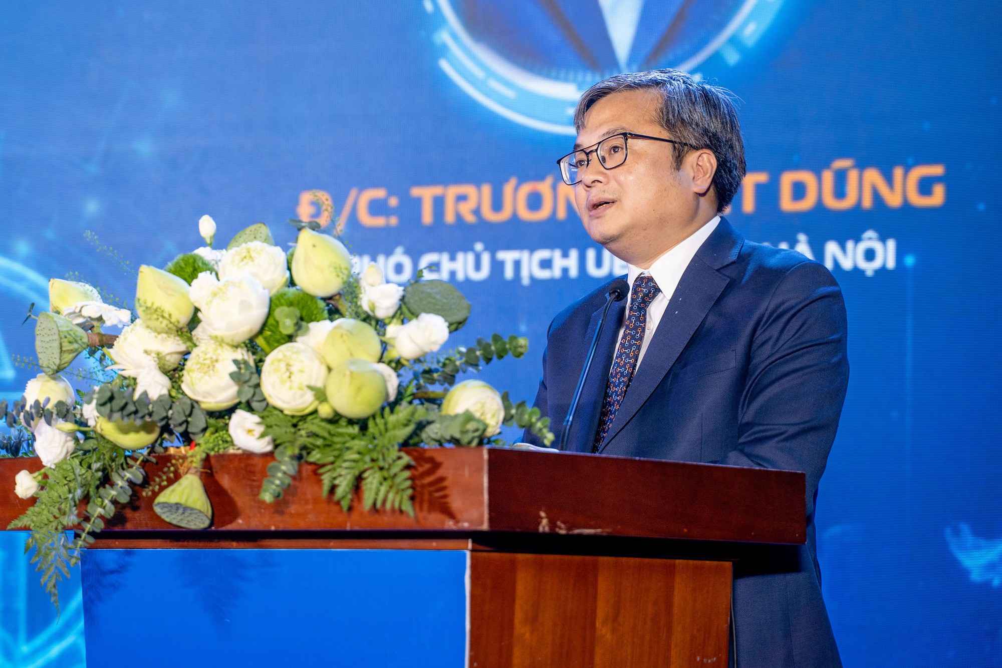 Triển khai các nhiệm vụ trọng tâm về phát triển kinh tế số, xã hội số trên địa bàn Thành phố- Ảnh 5.