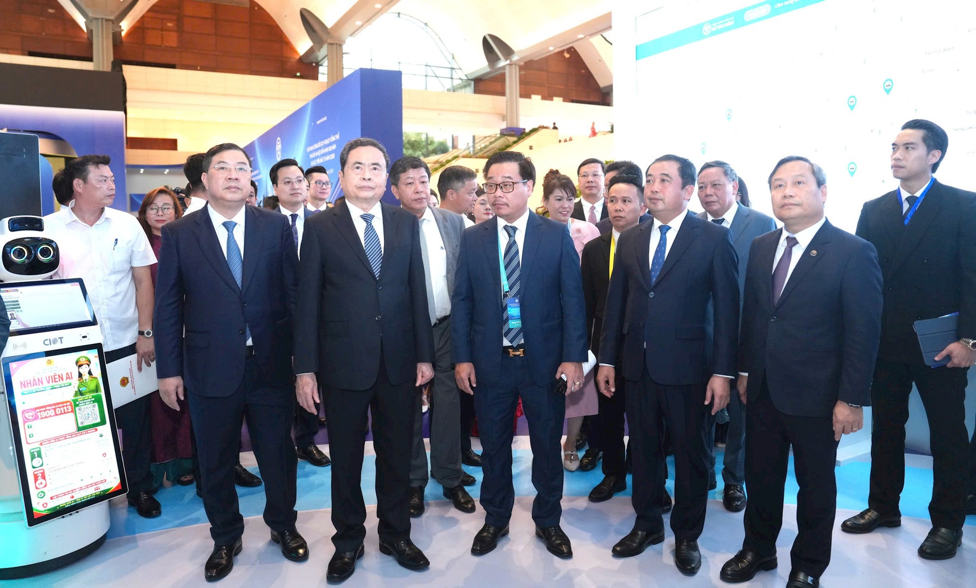 Chủ tịch Quốc hội dự Hội nghị công bố Quy hoạch tổng thể Thủ đô Hà Nội tầm nhìn 100 năm và Xúc tiến đầu tư năm 2026- Ảnh 4.