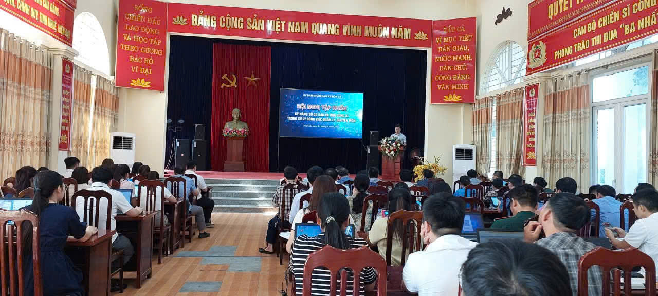 Xã Hòa Xá đẩy mạnh ứng dụng AI trong hoạt động công vụ, góp phần nâng cao chất lượng cải cách hành chính- Ảnh 3.