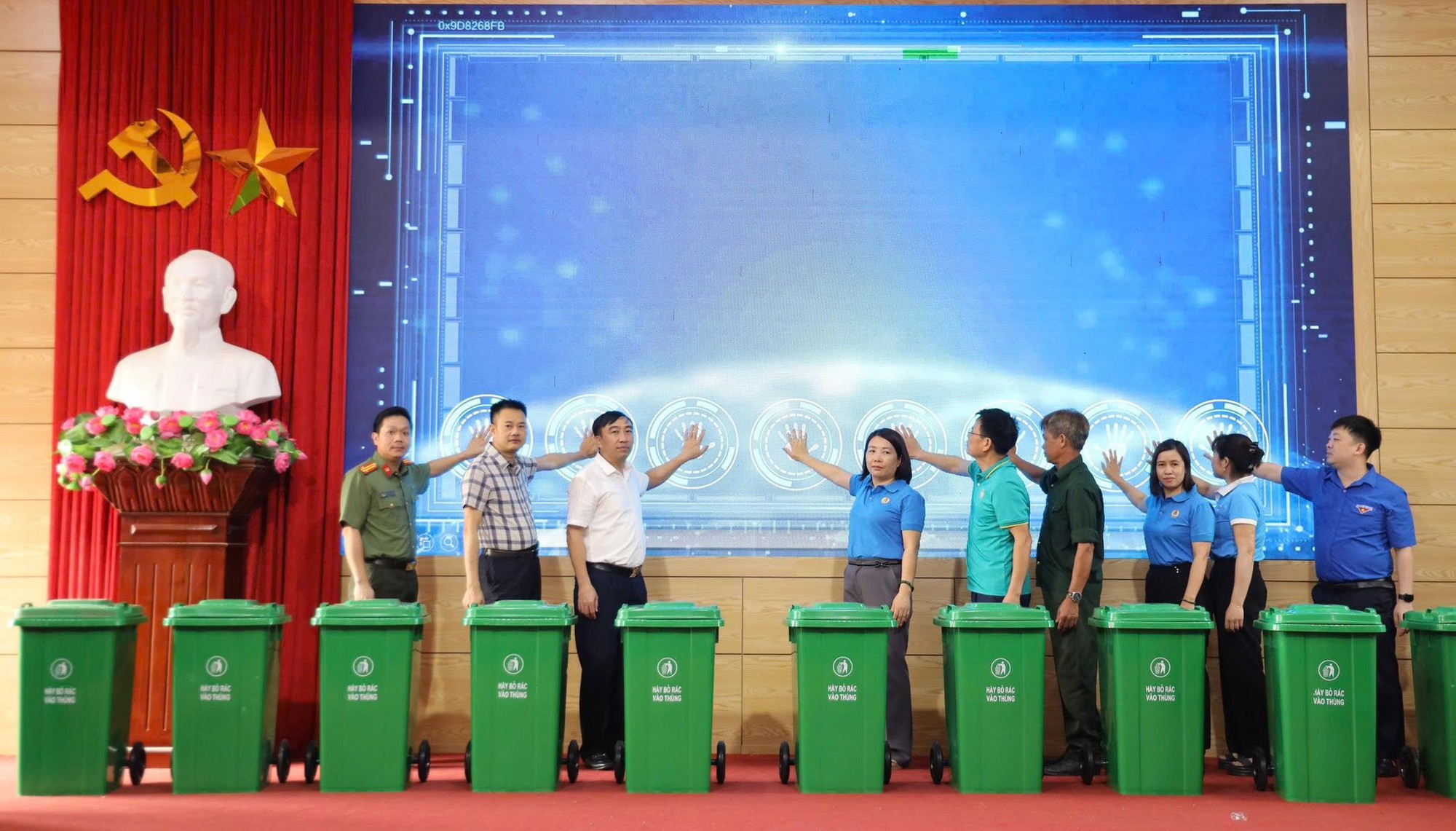 Xã Kiều Phú: Phát động phong trào thi đua toàn dân chung sức bảo vệ môi trường- Ảnh 2.