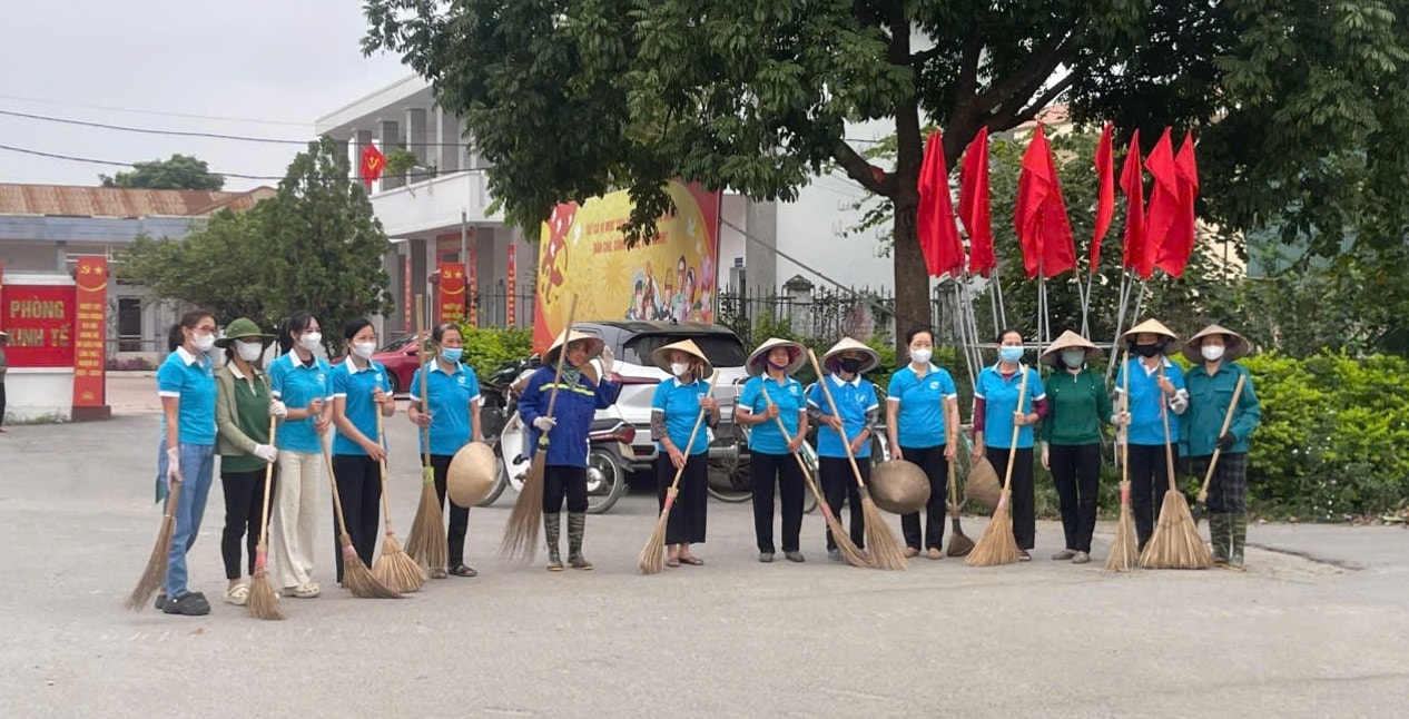 Xã Kiều Phú: Phát động phong trào thi đua toàn dân chung sức bảo vệ môi trường- Ảnh 3.